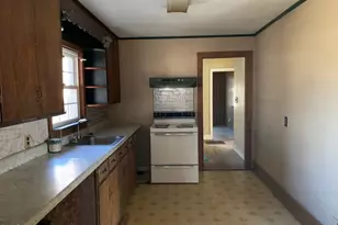 310 Wesleyan Heights Rd, Roxboro, NC 27573 - Photo 5