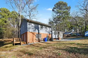 1920 White Plains Rd, Chapel Hill, NC 27517 - Photo 23