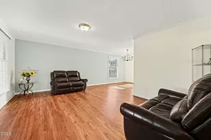 1920 White Plains Rd, Chapel Hill, NC 27517 - Photo 5