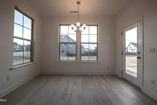 501 Carissa Ln, Zebulon, NC 27597 - Photo 9