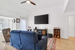 8712 Clear Pool Ln, Willow Springs, NC 27592 - Photo 9