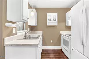 51 Birch St, Elizabethtown, NC 28337 - Photo 17