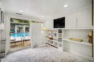 208 Hempstead Pl, Charlotte, NC 28207 - Photo 17