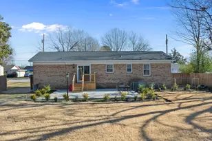 208 S Webb St, Selma, NC 27576 - Photo 15