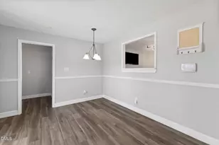 208 S Webb St, Selma, NC 27576 - Photo 9