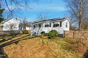 208 Person St, Oxford, NC 27565 - Photo 15