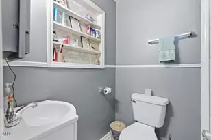 208 Person St, Oxford, NC 27565 - Photo 13