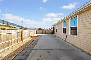 251 Fieldspar Ln, Clayton, NC 27520 - Photo 33