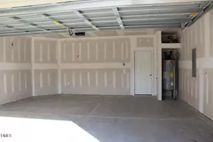 1600 Paperbush Ct, Zebulon, NC 27597 - Photo 21