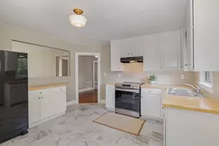 302 N Fayetteville St, Clayton, NC 27520 - Photo 5