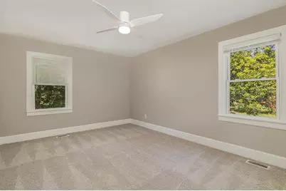 302 N Fayetteville Street, Clayton, NC 27520 - Photo 7