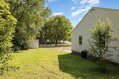 302 N Fayetteville Street, Clayton, NC 27520 - Photo 11