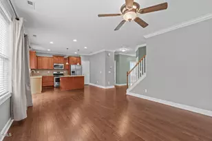 2844 Bogle Branch Ct, Raleigh, NC 27606 - Photo 15