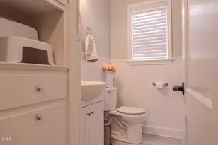 417 Glenwood Ave, Burlington, NC 27215 - Photo 17