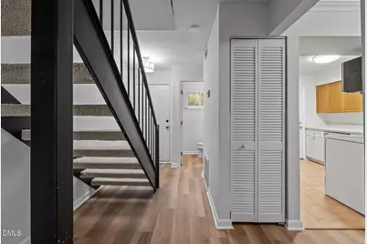 220 Elizabeth Street #Apt C-11, Chapel Hill, NC 27514 - Photo 3