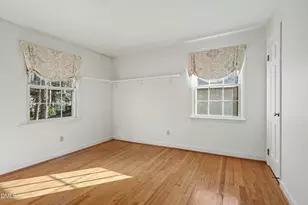 3704 Pembrook Pl, Raleigh, NC 27612 - Photo 33