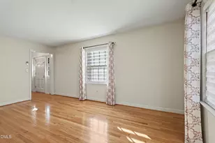 3704 Pembrook Pl, Raleigh, NC 27612 - Photo 9