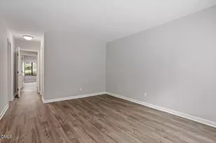 5830 Whitebud Dr, Raleigh, NC 27609 - Photo 31