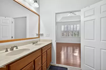 11121 Bayberry Hills Drive, Raleigh, NC 27617 - Photo 43