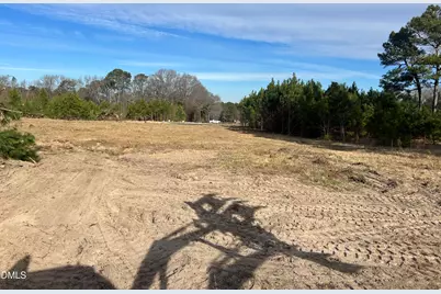 5 Woods Hill Lane Drive, Benson, NC 27504 - Photo 7