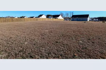 152 Springtooth, Zebulon, NC 27597 - Photo 9