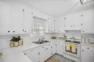 518 Orange Factory Rd, Bahama, NC 27503 - Photo 15