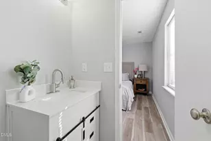 814 Shari Ct, Durham, NC 27704 - Photo 25