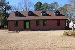 301 S 7th St, Erwin, NC 28339 - Photo 1