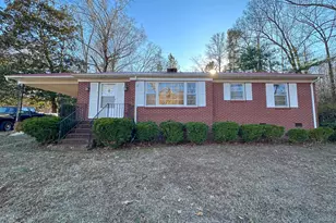 149 Ridgecrest Dr, Warrenton, NC 27589 - Photo 1