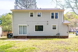 3913 Falmouth Dr, Raleigh, NC 27604 - Photo 17