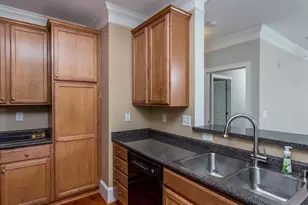 738 Portstewart Dr, Cary, NC 27519 - Photo 15