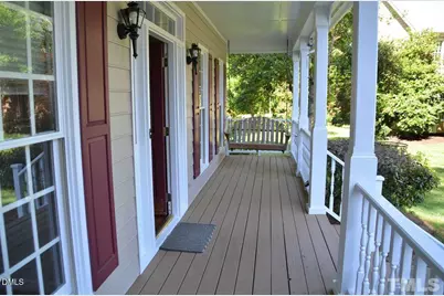 113 Parkwalk Court, Cary, NC 27519 - Photo 9