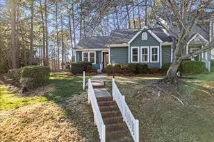 1511 Hemphill Dr, Raleigh, NC 27609 - Photo 3