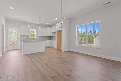 1013 Ivory Lane, West End, NC 27376 - Photo 5
