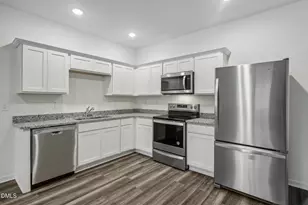 2201 Gln Xing Dr, Durham, NC 27704 - Photo 11