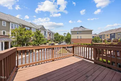 2001 Summerhouse Road, Cary, NC 27519 - Photo 19