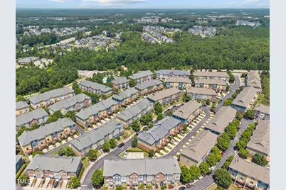 2001 Summerhouse Road, Cary, NC 27519 - Photo 9