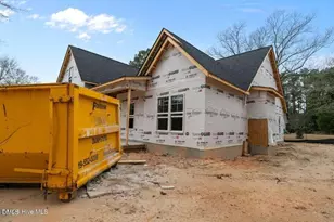 213 Telluride Ct, Aberdeen, NC 28315 - Photo 3