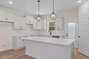 205 Telluride Ct, Aberdeen, NC 28315 - Photo 7