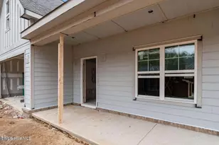 220 Telluride Ct, Aberdeen, NC 28315 - Photo 3