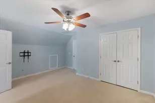 2310 Walden Creek Dr, Apex, NC 27523 - Photo 35