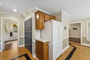 2310 Walden Creek Dr, Apex, NC 27523 - Photo 17