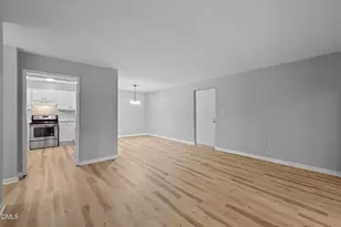 500 Umstead, Chapel Hill, NC 27516 - Photo 7