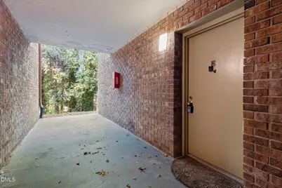 500 Umstead #Unit 101 E, Chapel Hill, NC 27516 - Photo 3