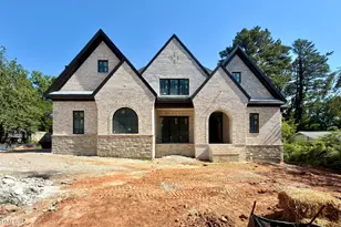 3422 Redbud Ln, Raleigh, NC 27607 - Photo 3