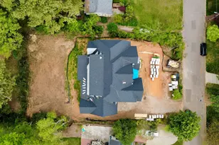 3422 Redbud Ln, Raleigh, NC 27607 - Photo 3