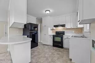 612 Gray St, Elm City, NC 27822 - Photo 15