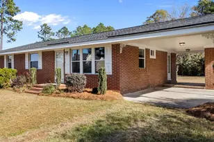 612 Gray St, Elm City, NC 27822 - Photo 5