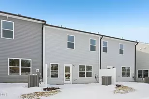 200 Flagstone Wy, Wilsons Mills, NC 27520 - Photo 19