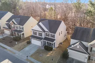 105 Genoa Ln, Clayton, NC 27527 - Photo 5